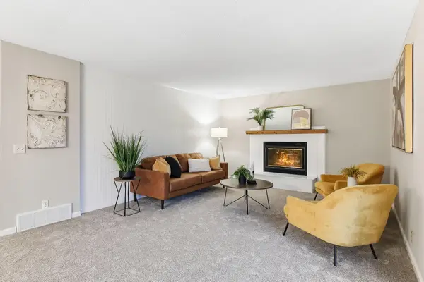 144 Avignon Court #13, Woodbury, MN 55125