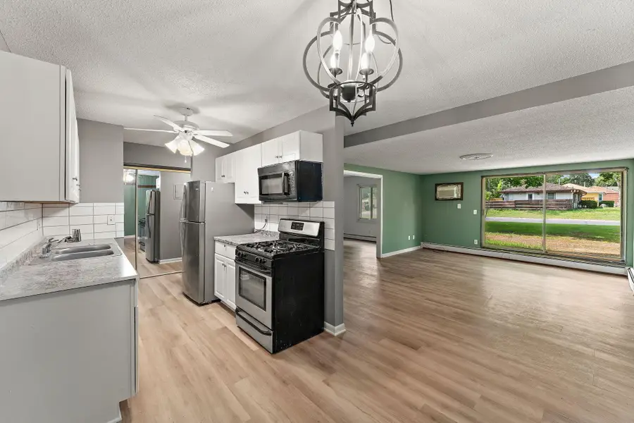 4207 Lakeside Avenue N #134, Brooklyn Center, MN 55429 - #2