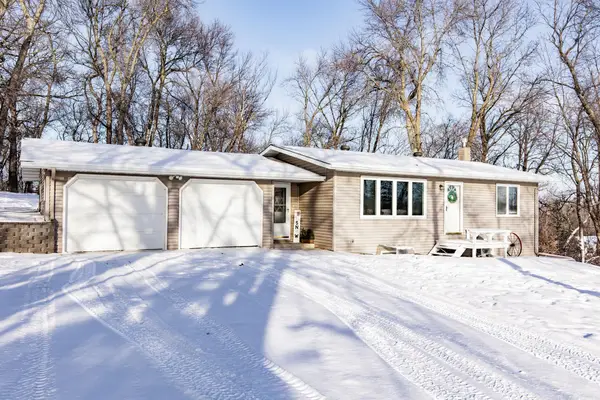 41888 Bur Oak Hills Loop, Pelican Rapids, MN 56572