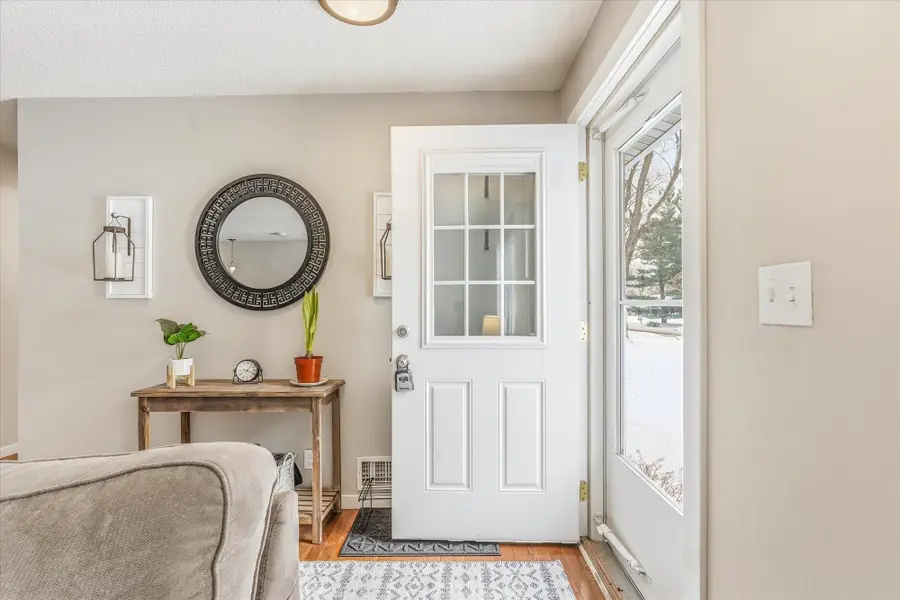 1901 Stowe Avenue, Arden Hills, MN 55112 - Image #3