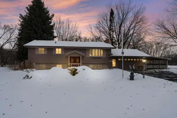 663 91st Avenue Ne, Blaine, MN 55434