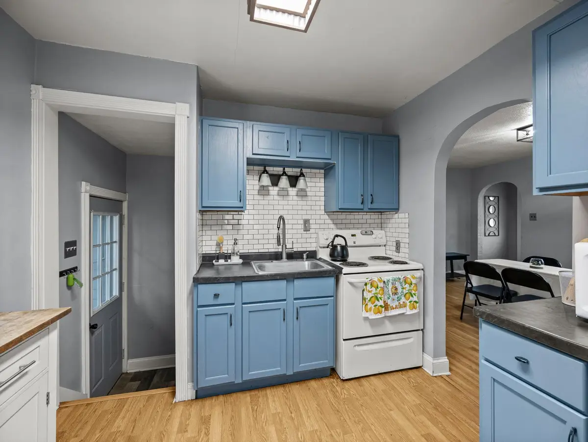 406 5th Street Nw, Montgomery, MN 56069 - #1