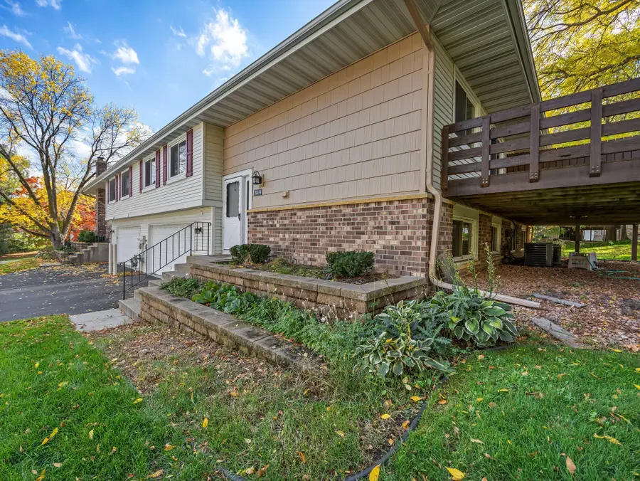 8434 W 97th Street, Bloomington, MN 55438 - Image #2