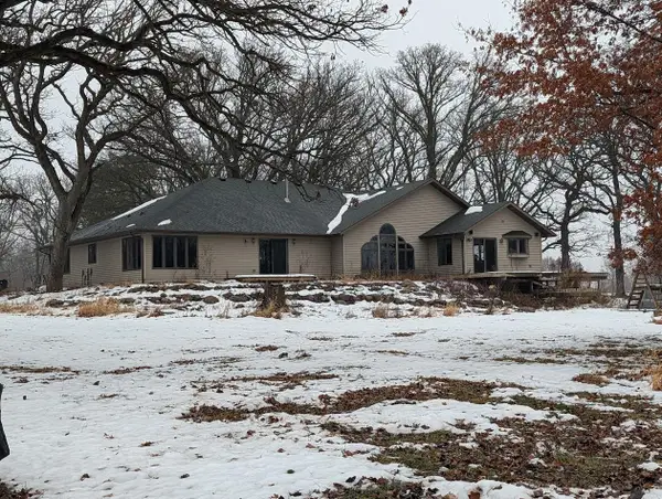 79841 170th Street, Glenville, MN 56036