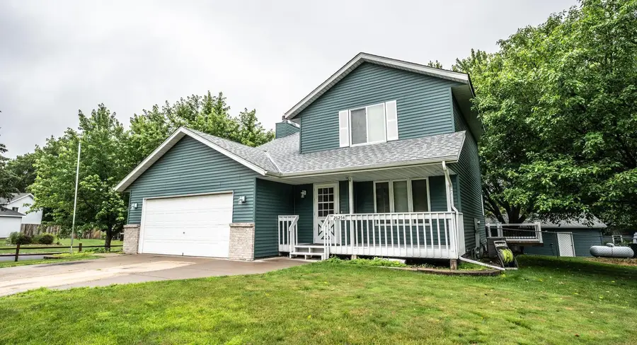 26254 9th Street W, Zimmerman, MN 55398 - #2