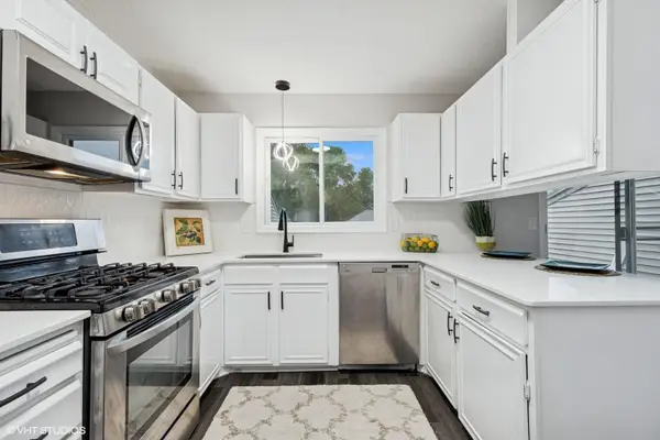 4478 Arden View Court, Arden Hills, MN 55112