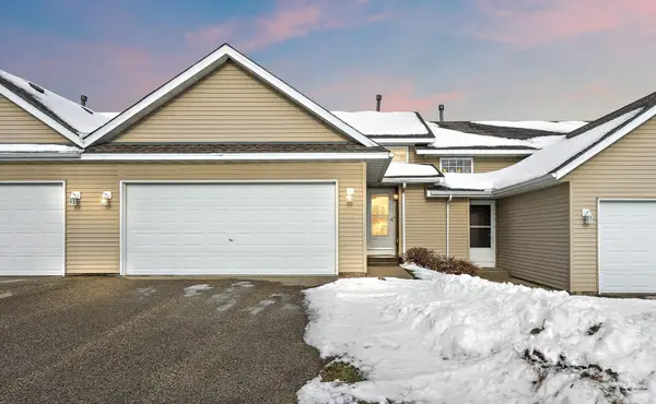 2750 Ridgeview Drive, Red Wing, MN 55066