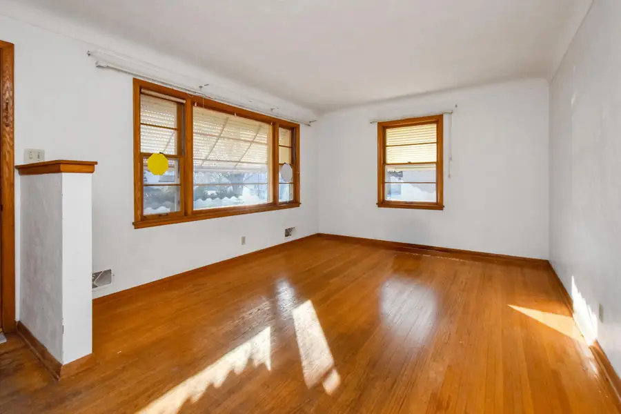 2245 Conway Street, Saint Paul, MN 55119 - #3