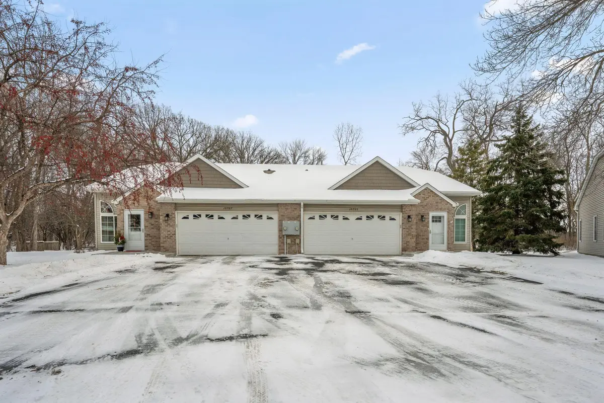 10765 Tamarack Circle Nw, Coon Rapids, MN 55433 - Image #1