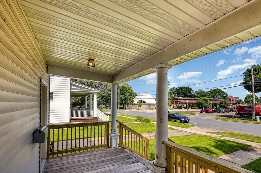 808 9th Avenue E, Menomonie, WI 54751 - #3