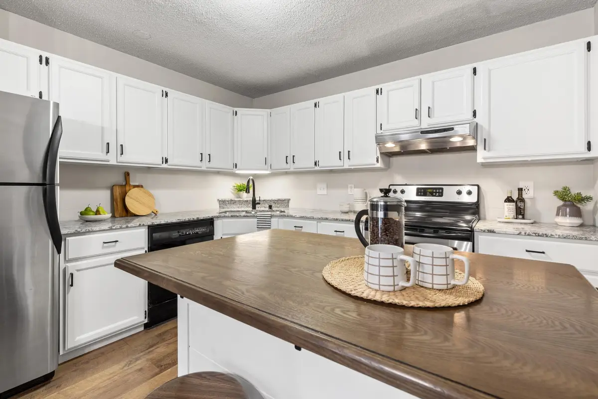 2240 Ridge Drive #13, Saint Louis Park, MN 55416 - Image #1