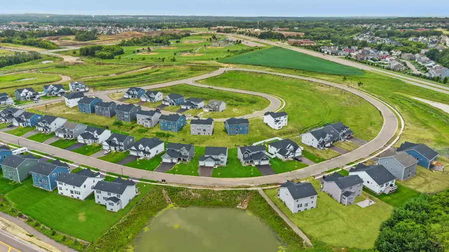 18370 Hornby Drive, Lakeville, MN 55044 - Image #2