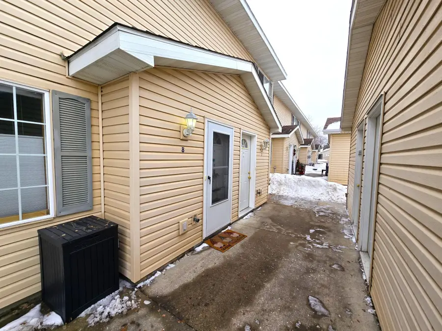 915 7th Street #8, Jordan, MN 55352 - Image #3