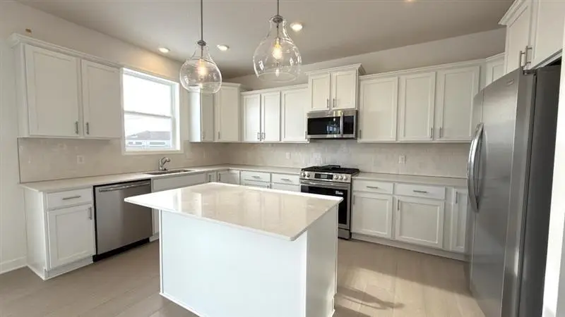 20333 Gadget Circle, Lakeville, MN 55044 - Image #2