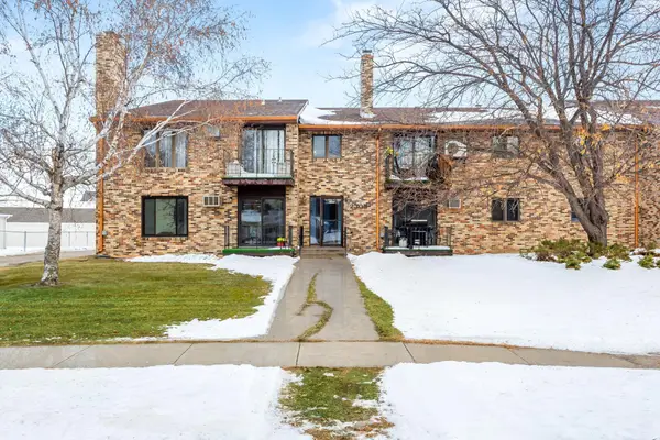 2308 18th Street S #H, Fargo, ND 58103