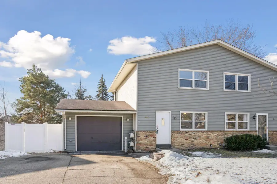 919 Ridge Drive Se, Saint Michael, MN 55376 - #2