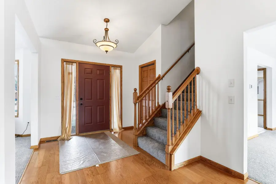 2918 Crescent Ridge Trail, Saint Cloud, MN 56301 - Image #2