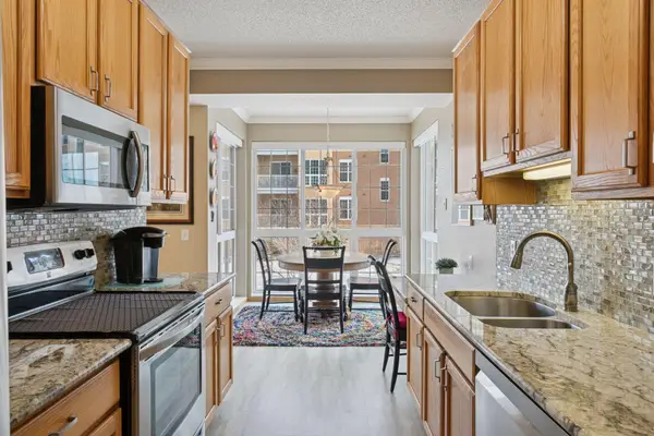 600 Greenhaven Drive #110, Burnsville, MN 55306