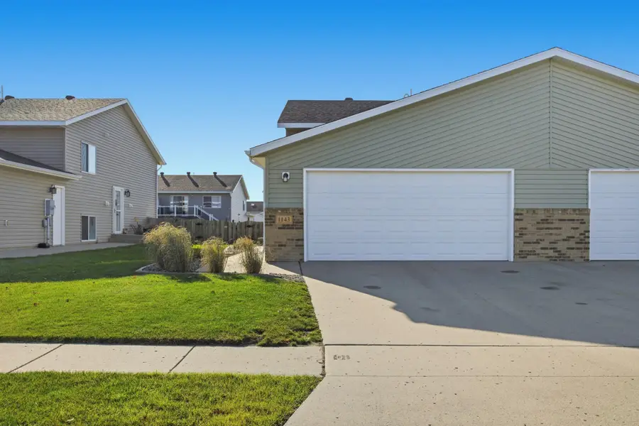 1143 42nd Avenue W, West Fargo, ND 58078 - Image #2