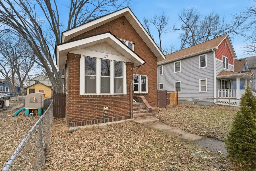 107 Winnipeg Avenue, Saint Paul, MN 55117 - #3