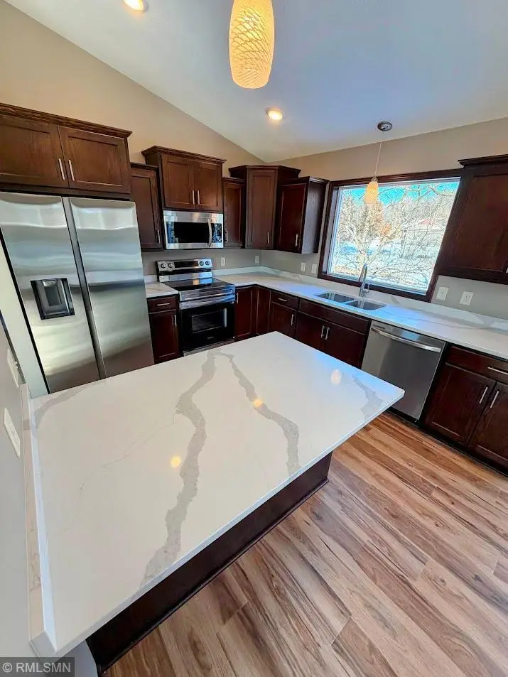 358 29th Avenue Se, Saint Cloud, MN 56304 - #2