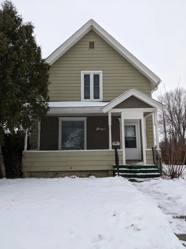 219 N Lakeshore Drive, Lake City, MN 55041