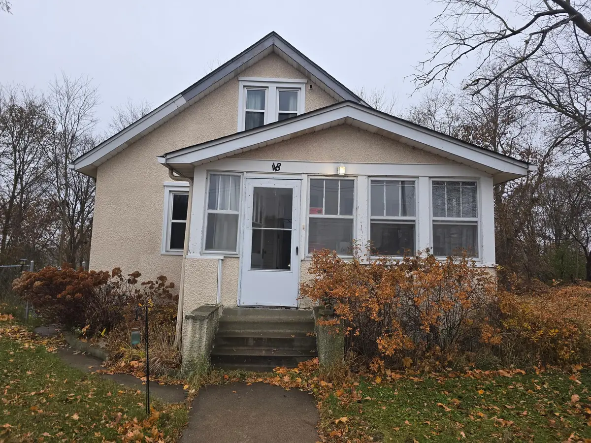 48 Jessamine Avenue E, Saint Paul, MN 55117 - Image #1