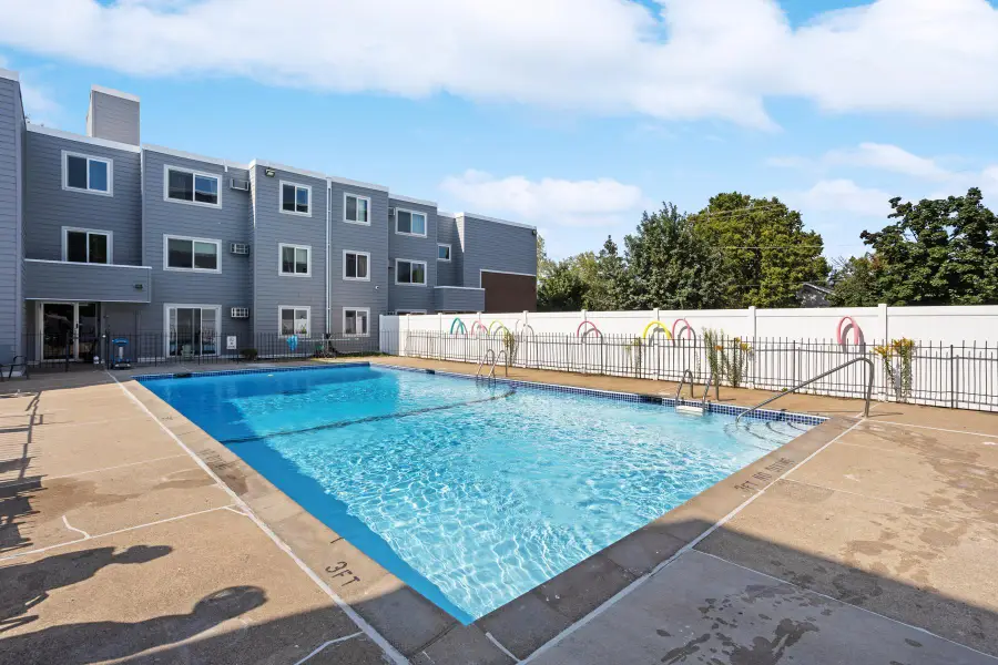 333 8th Street Se #305, Minneapolis, MN 55414 - #2