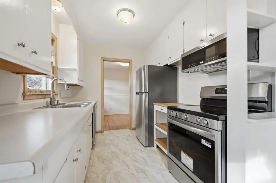 5842 Xerxes Avenue N, Brooklyn Center, MN 55430 - #3