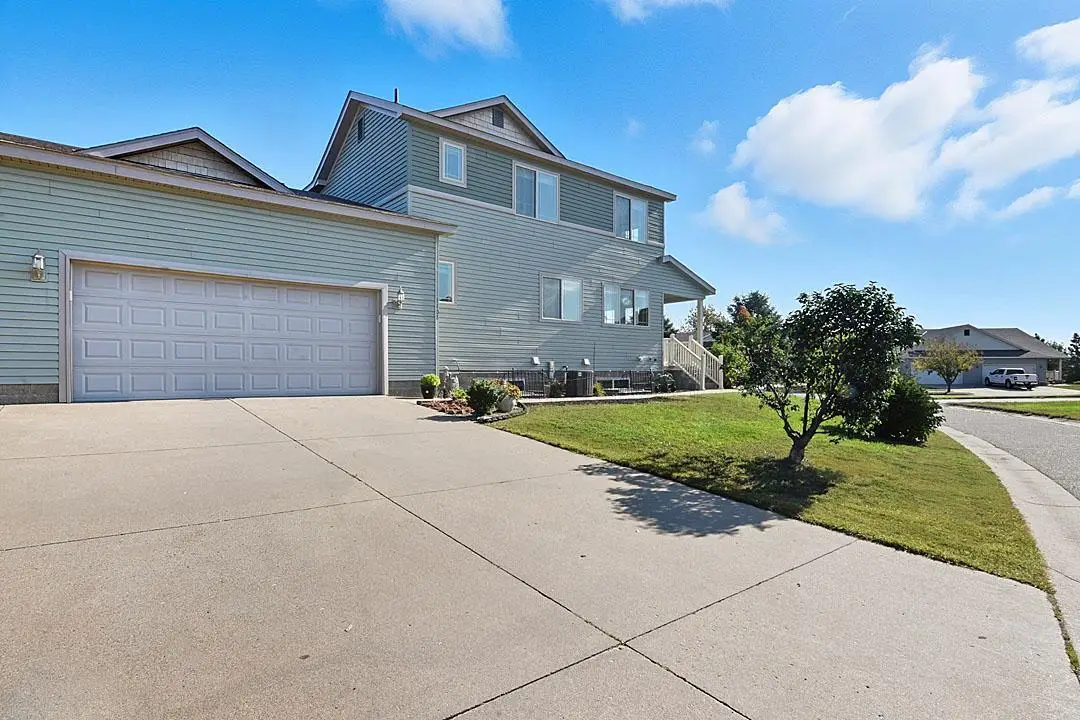 1108 Mockingbird Loop, Sartell, MN 56377 - Image #1