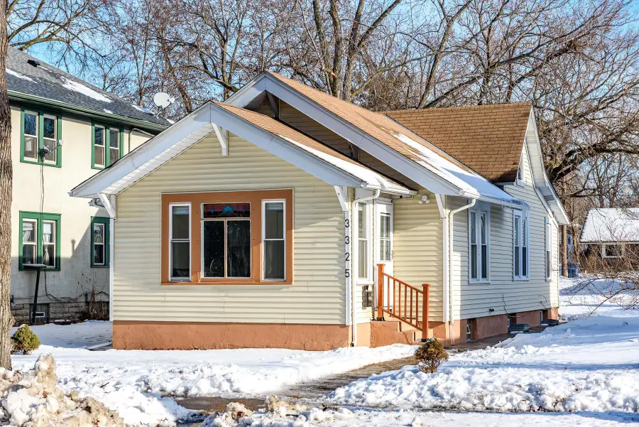 3325 22nd Avenue S, Minneapolis, MN 55407 - Image #2