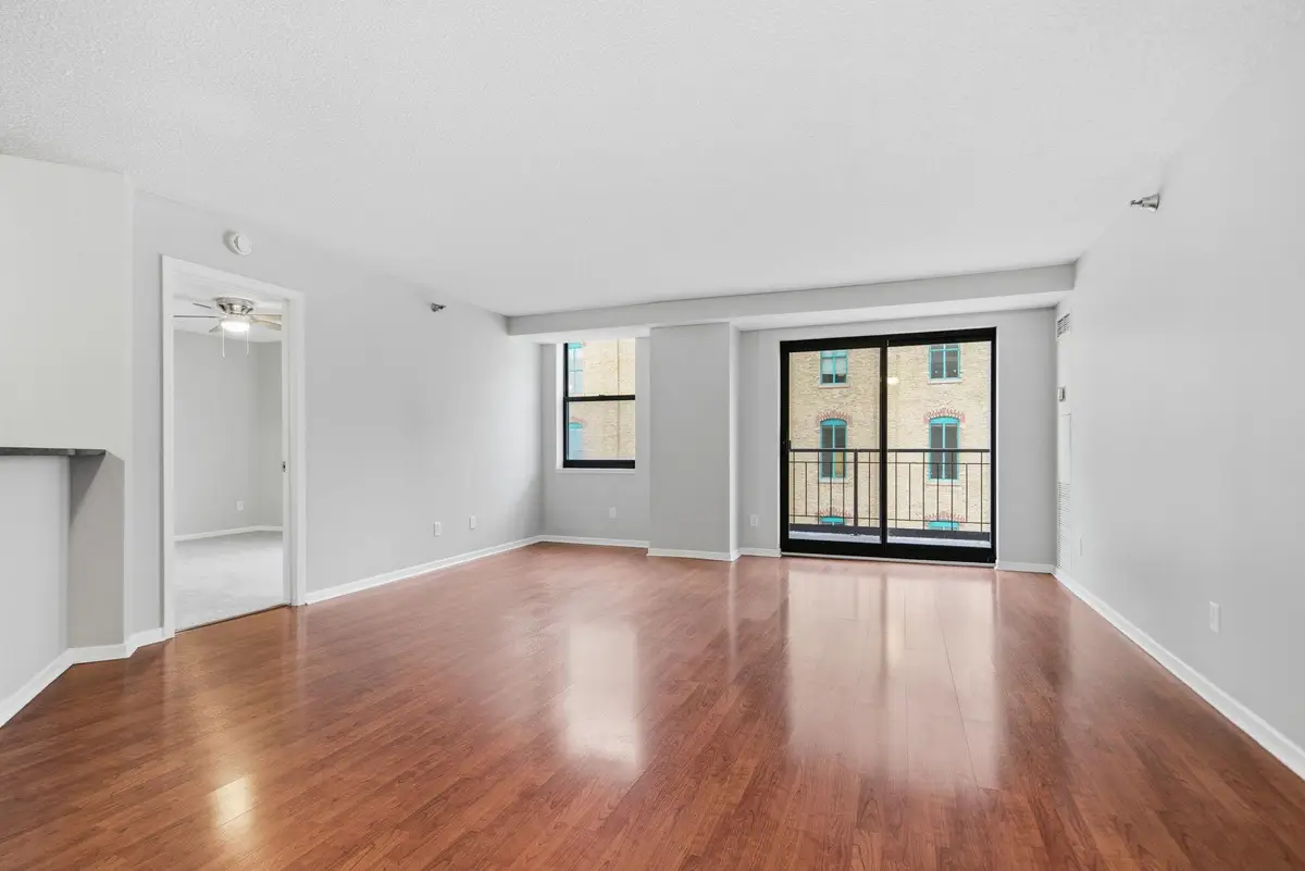 401 S 1st Street #401, Minneapolis, MN 55401 - Image #1