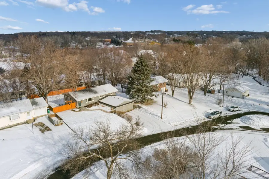 16630 Creekside Circle Se, Prior Lake, MN 55372 - Image #2