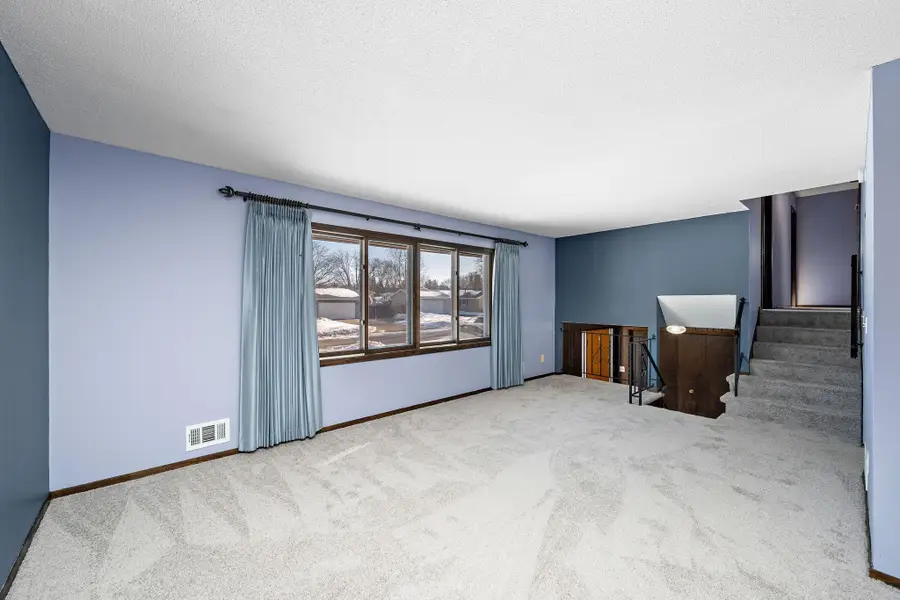 4221 Edgemont Street, Vadnais Heights, MN 55127 - Image #2