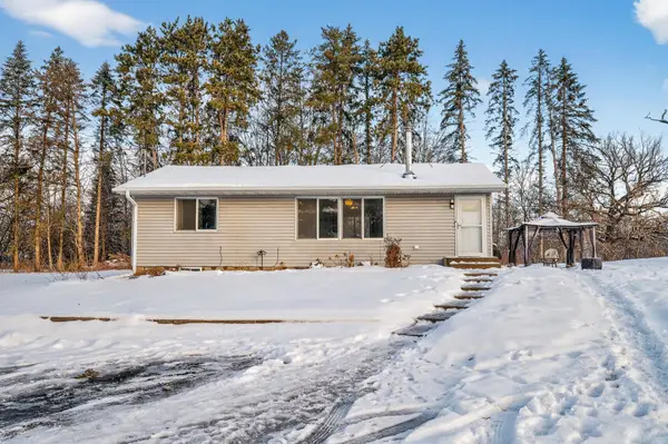 15661 Lexington Avenue Ne, Andover, MN 55304