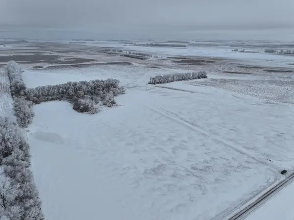 1st St SE 1st St Se, Cooperstown, ND 58425