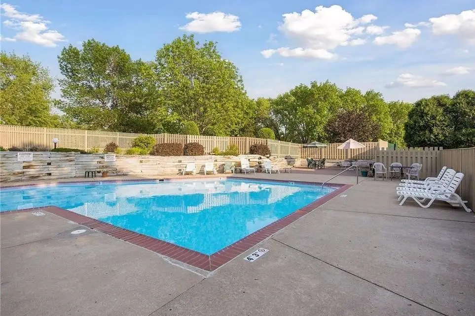 570 Woodhill Drive #60, Roseville, MN 55113 - Image #1