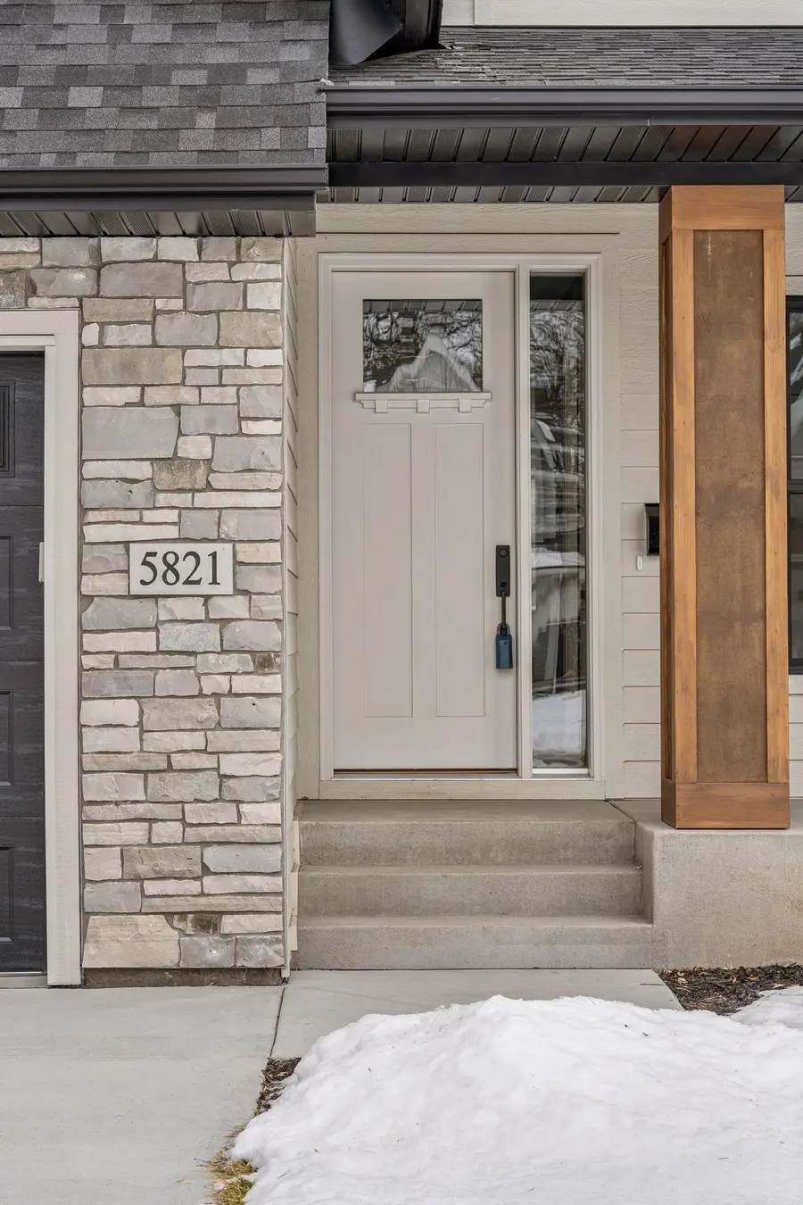 5821 Ashcroft Avenue, Edina, MN 55424 - Image #2