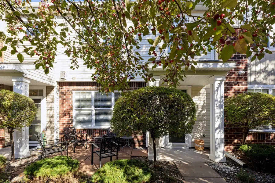 9536 Scott Circle N, Brooklyn Park, MN 55443 - Image #2