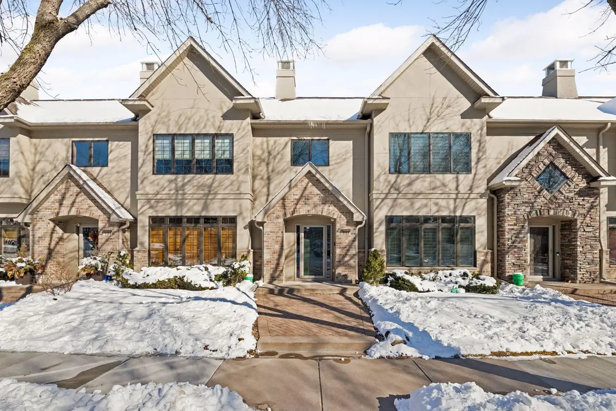 337 W Willoughby Way W, Minnetonka, MN 55305 - #1