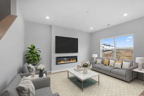 1016 130th Court E, Rosemount, MN 55068