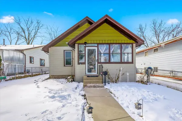 1108 45th Avenue Ne, Columbia Heights, MN 55421