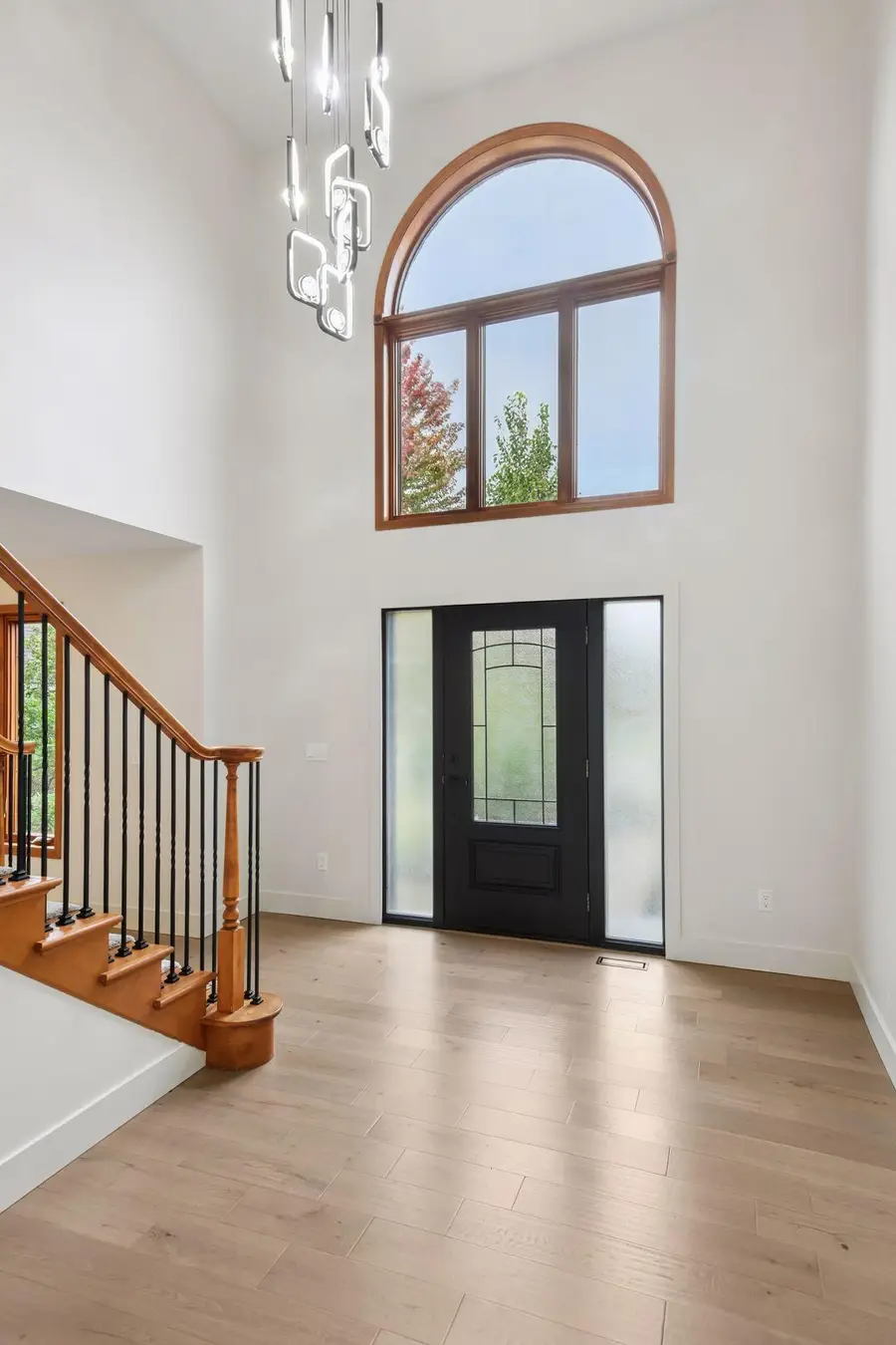 639 Carver Bluffs Parkway, Carver, MN 55315 - Image #2