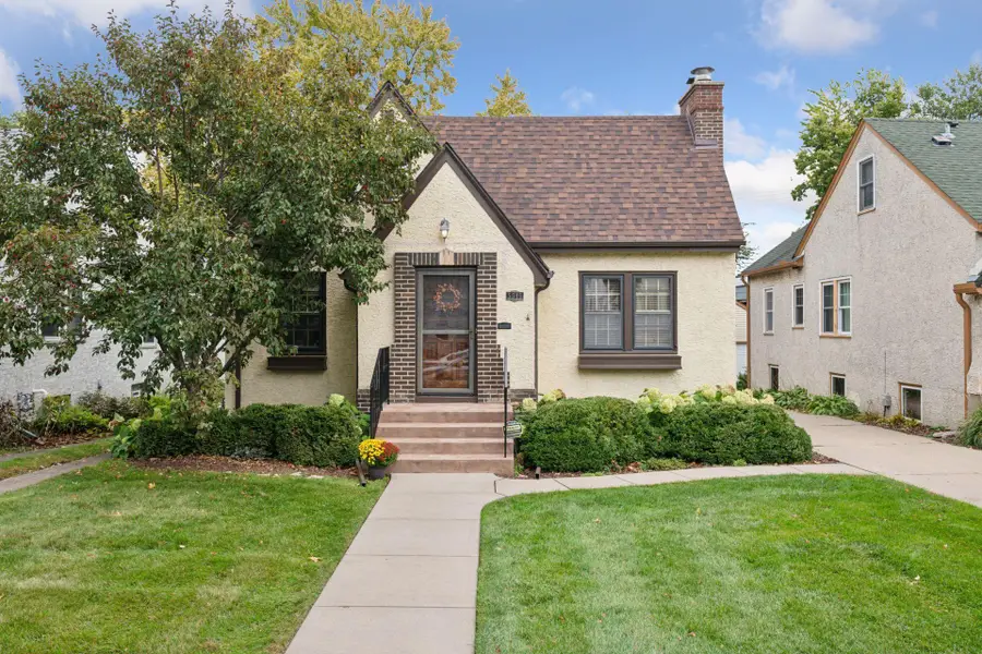 5545 Aldrich Avenue S, Minneapolis, MN 55419 - #3