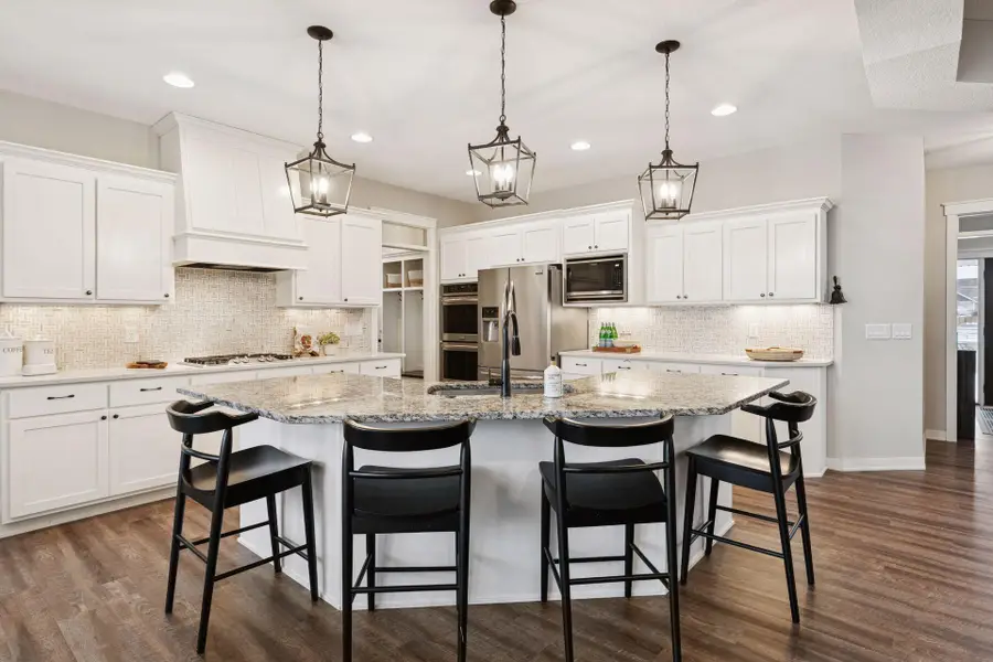 19951 Hiawatha Court, Lakeville, MN 55044 - Image #3