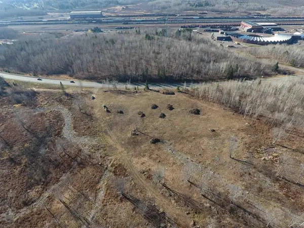 1086 Highway 2, Proctor, MN 55810