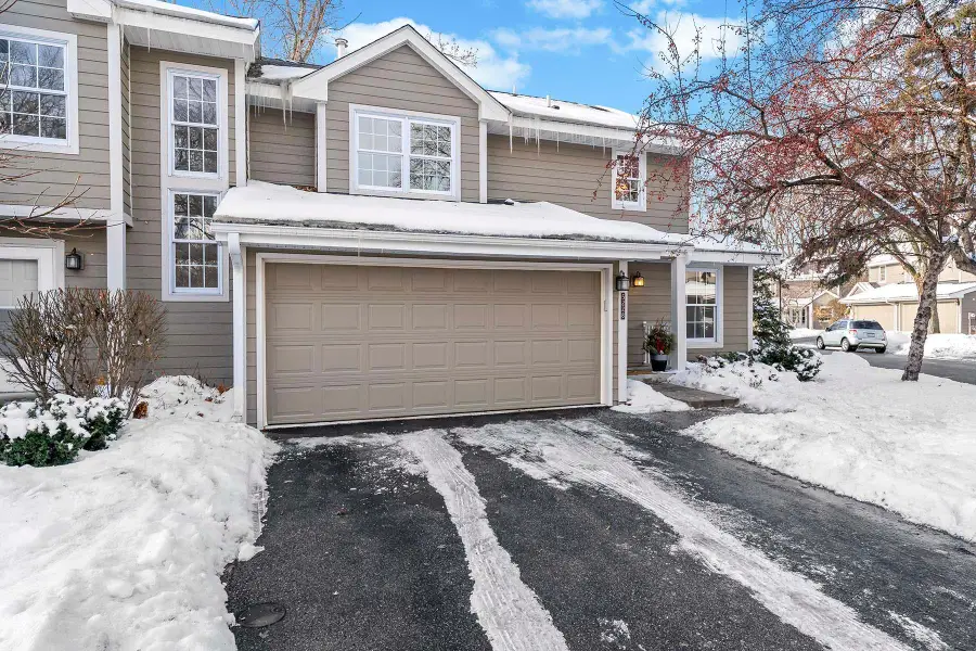 5228 Silver Maple Circle, Hopkins, MN 55343 - Image #3