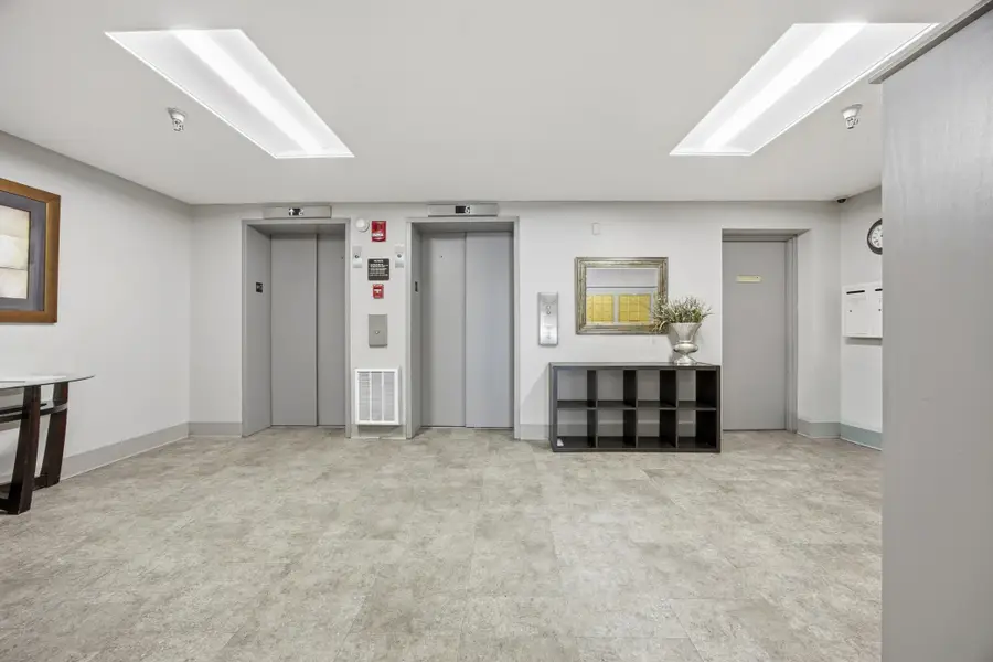 1110 3rd Avenue N #401W, Fargo, ND 58102 - Image #2