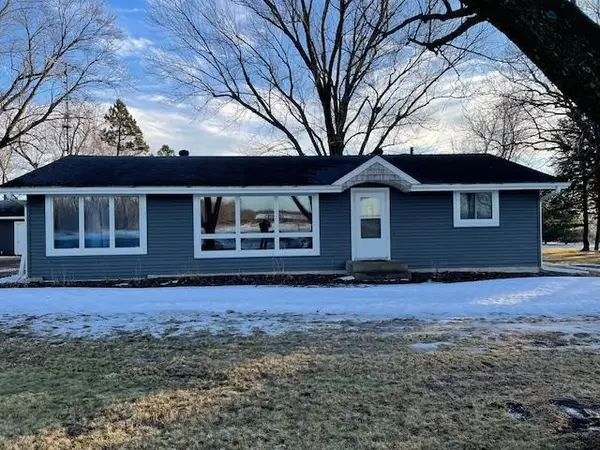 15246 Old Hwy 14, Waseca, MN 56093