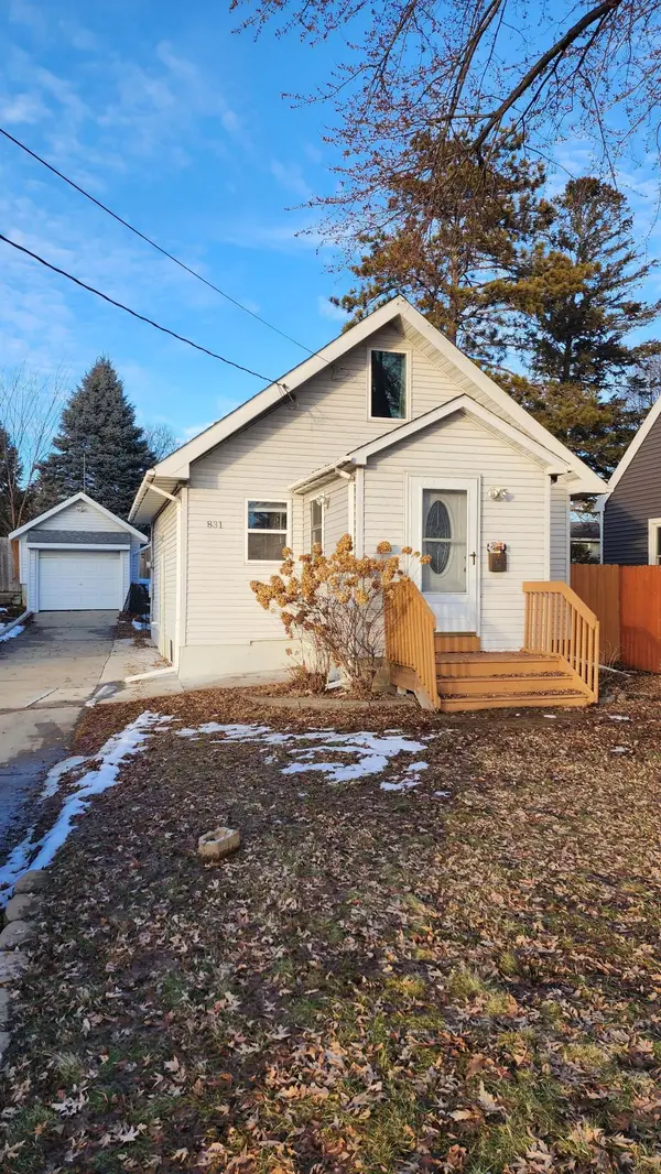 831 7th Street Nw, Rochester, MN 55901